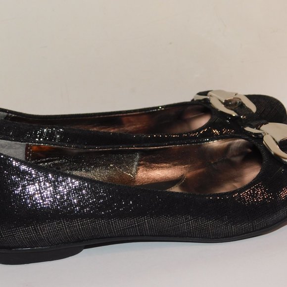 "SOLOS" By Softspots Metallic Black Leather Flats - Picture 3 of 11